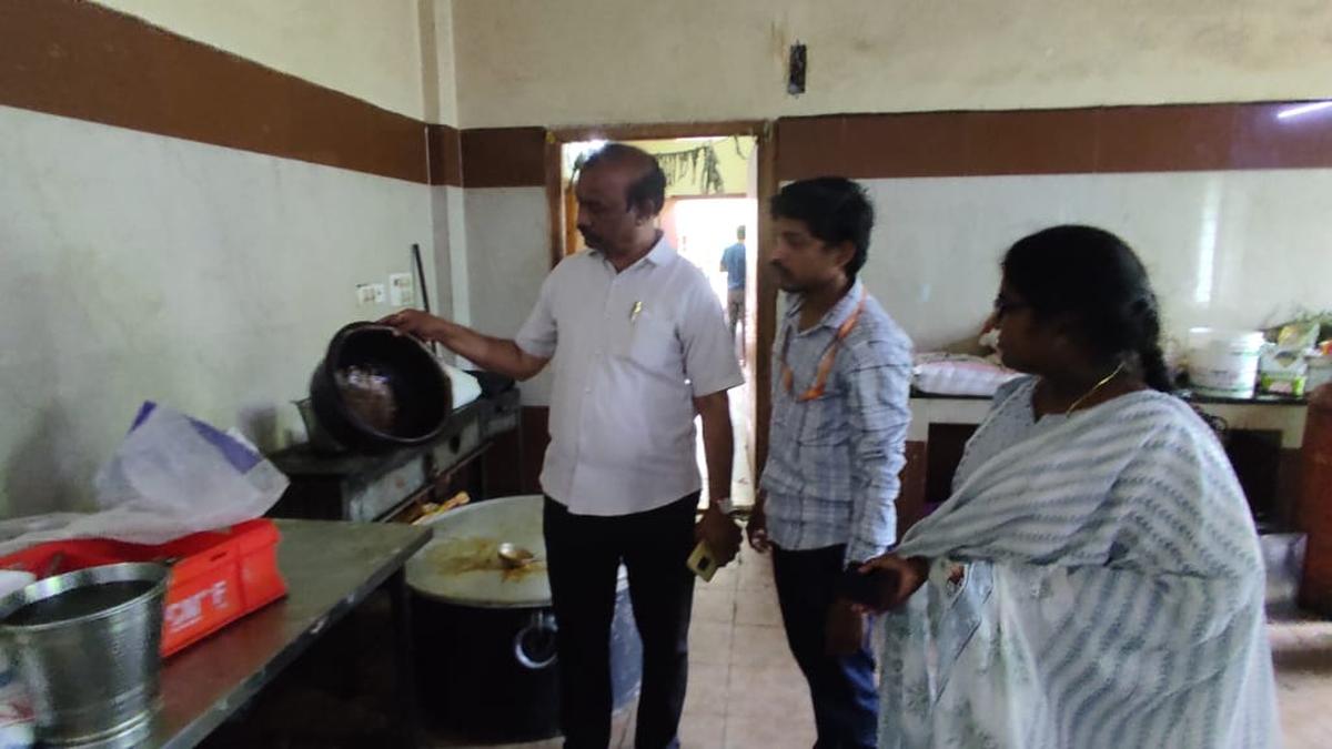 Food safety officials find black beetles in flour, fungus-infected vegetables at JNTU Sangareddy